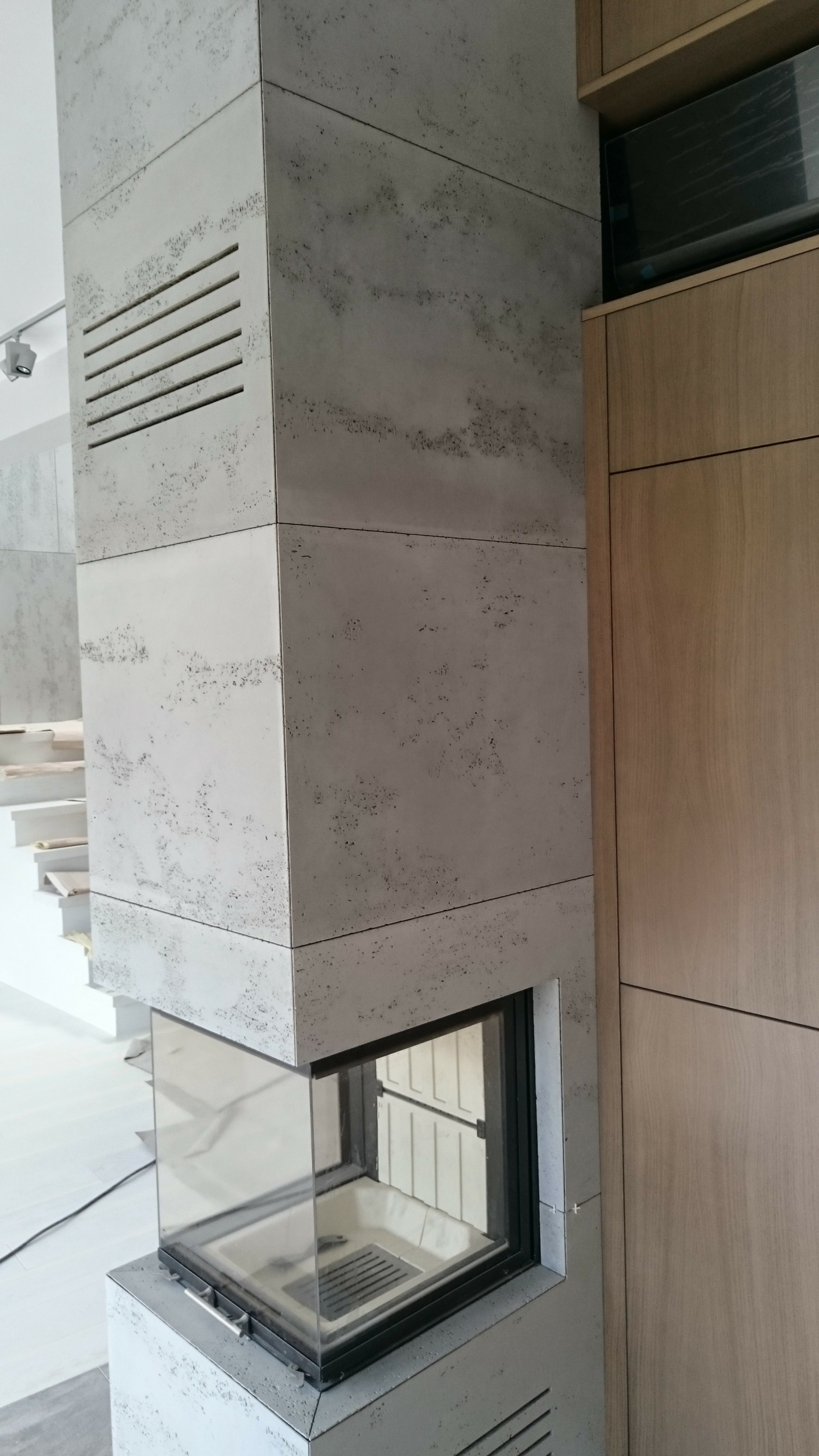 beton architektoniczny (189) odporny beton na kominku