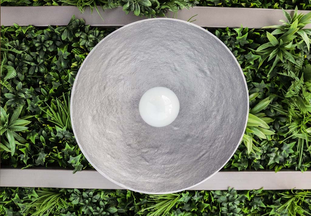 luminato-lampa-wsrod-zieleni-polkula
